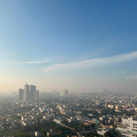Rhythm Gurugram Hotel & Suites, Sohna Road Gurgaon Exterior foto