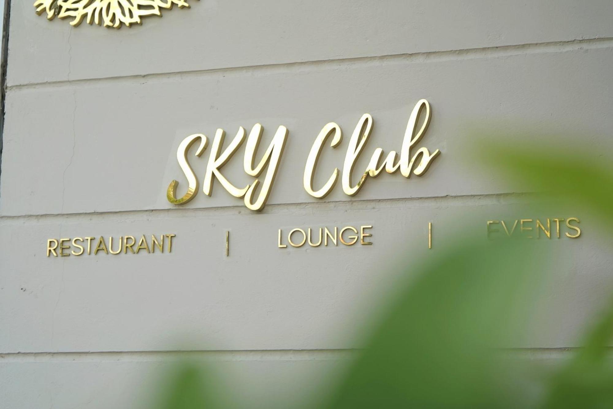 Rhythm Gurugram Hotel & Suites, Sohna Road Gurgaon Exterior foto