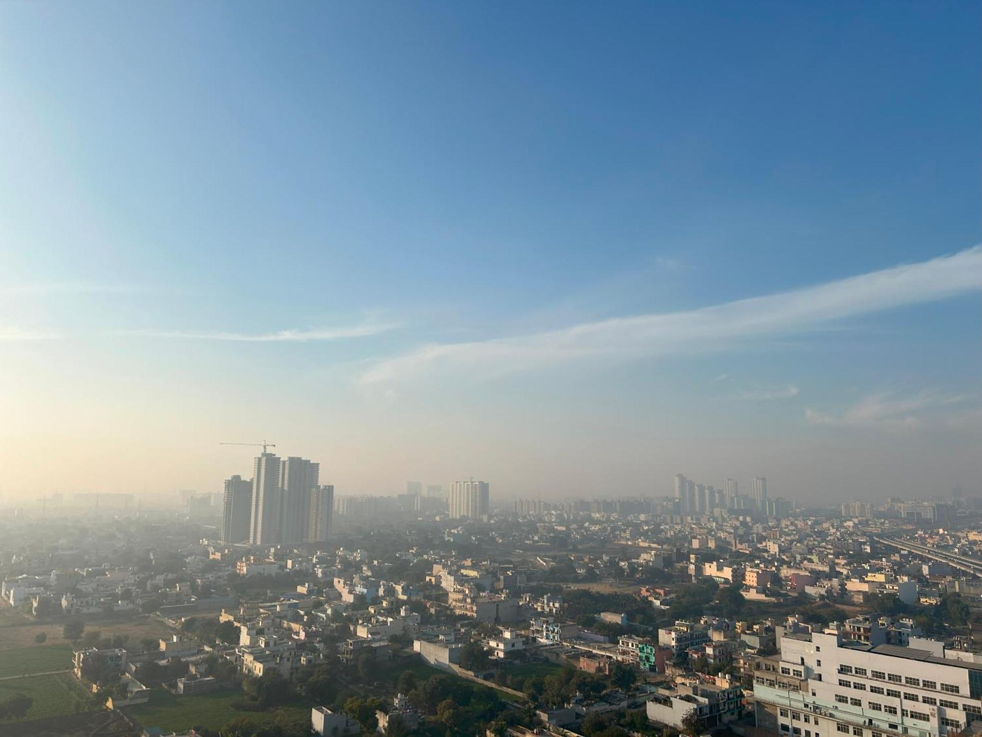 Rhythm Gurugram Hotel & Suites, Sohna Road Gurgaon Exterior foto
